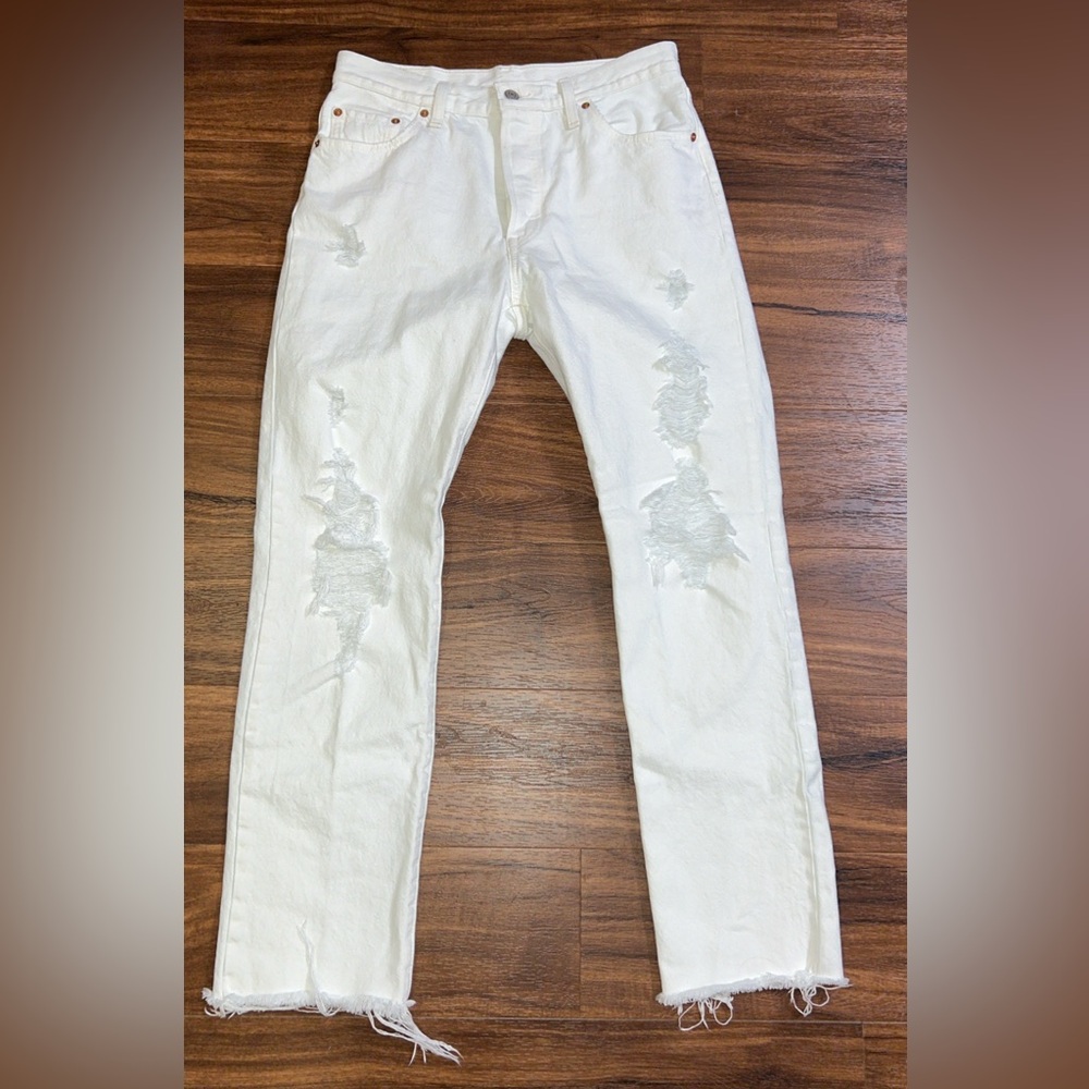 Levi's White Straight-Leg Distressed Jeans
